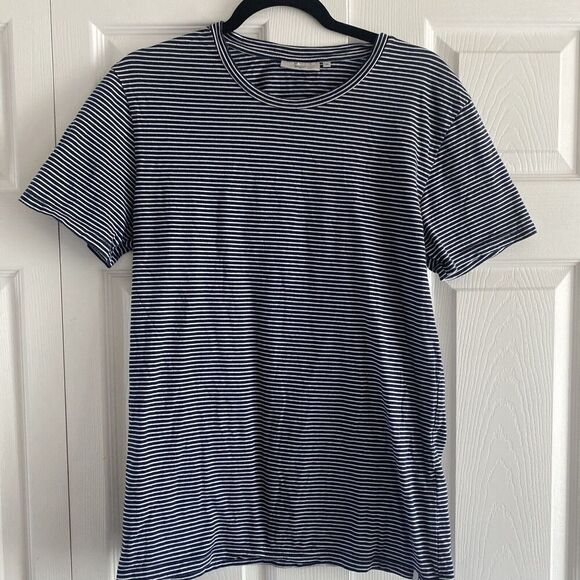 Minimum Denmark Navy Striped Luka Short‎ Sleeve Casual Tee Medium Nautical - Picture 1 of 6
